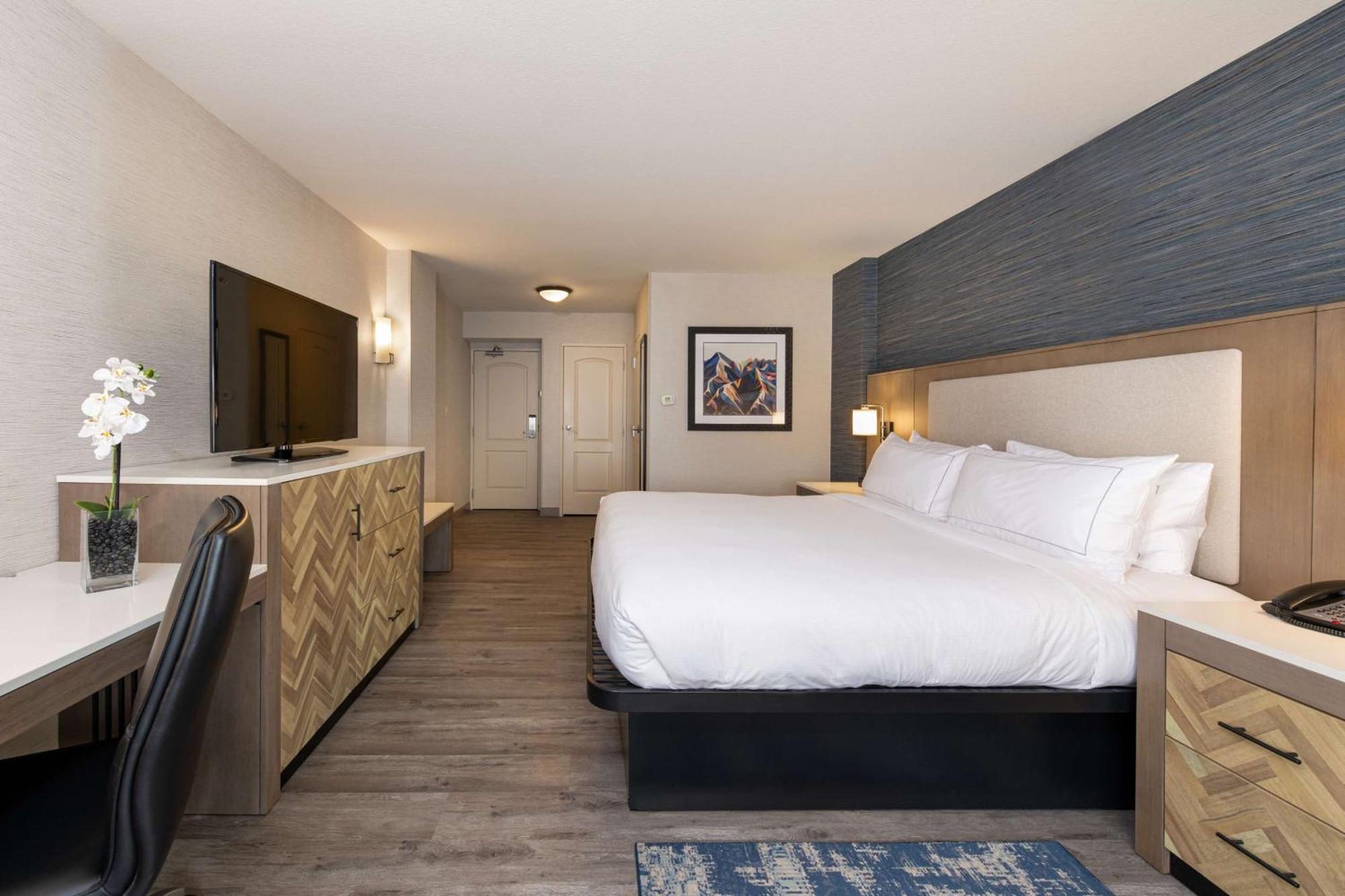 Doubletree By Hilton Hotel Denver - Thornton Exterior photo