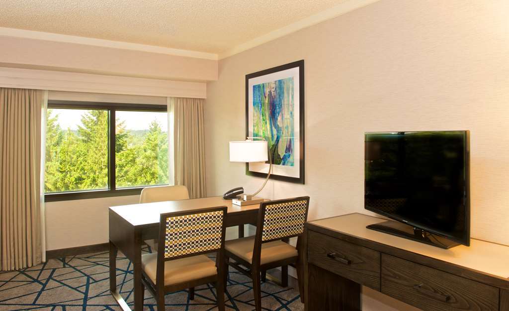 Doubletree By Hilton Hotel Denver - Thornton Interior photo